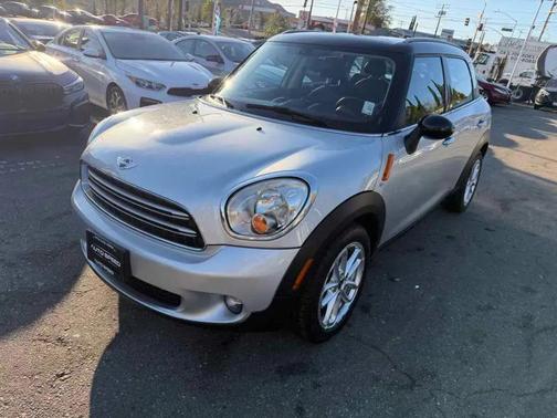 Crystal Silver Metallic 2015 MINI Countryman Cooper
