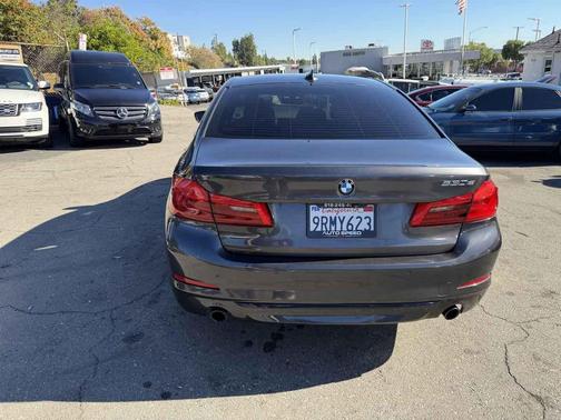 2019 BMW 530e iPerformance