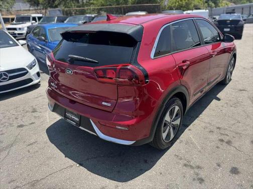 2017 Kia Niro FE