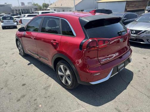 2017 Kia Niro FE