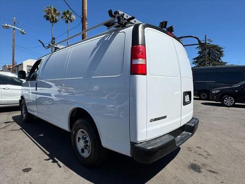2018 Chevrolet Express 2500 Work Van