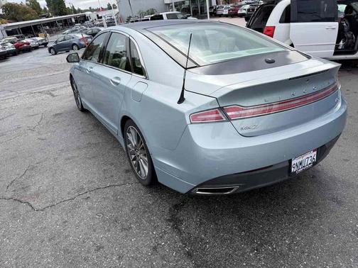 2013 Lincoln MKZ Hybrid Base