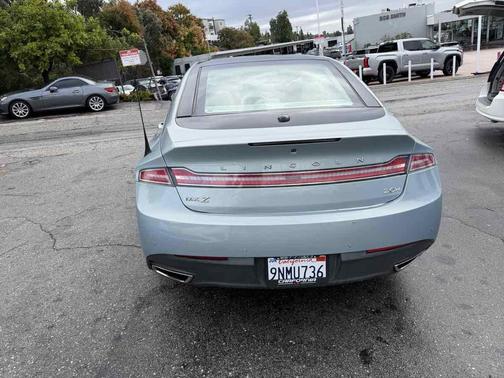 2013 Lincoln MKZ Hybrid Base