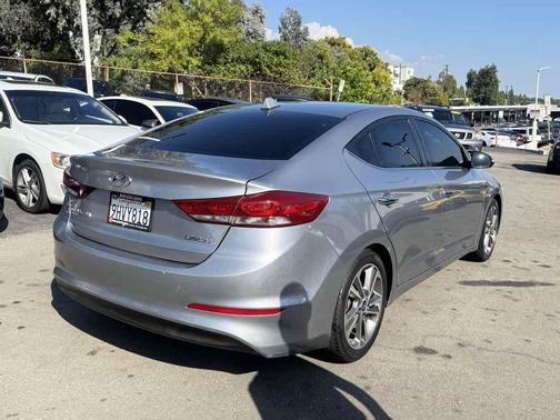 2017 Hyundai ELANTRA Limited