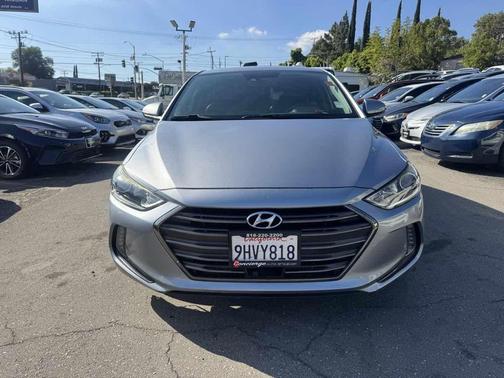 2017 Hyundai ELANTRA Limited