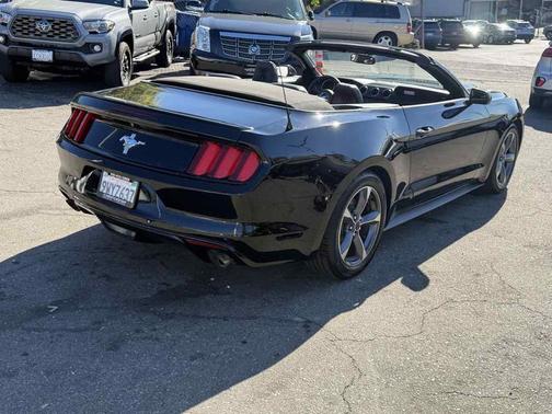 2015 Ford Mustang V6