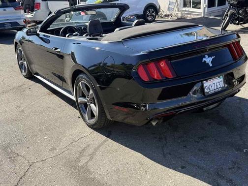 2015 Ford Mustang V6