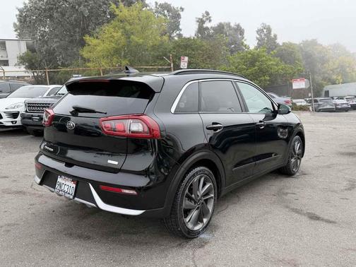 2017 Kia Niro Touring