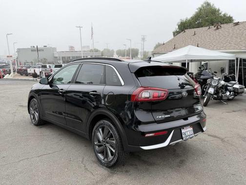2017 Kia Niro Touring