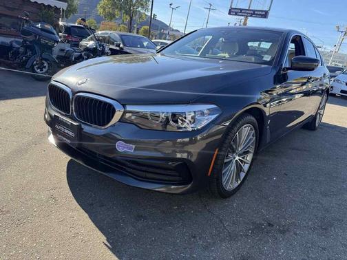 2019 BMW 530e iPerformance