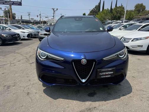 2018 Alfa Romeo Stelvio Ti Sport