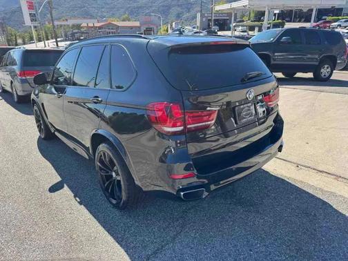Black 2018 BMW X5 sDrive35i