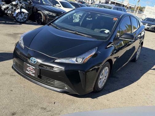 2021 Toyota Prius L