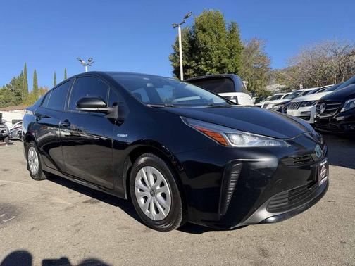 2021 Toyota Prius L