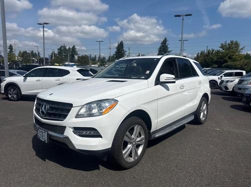 2015 Mercedes-Benz M-Class 4MATIC