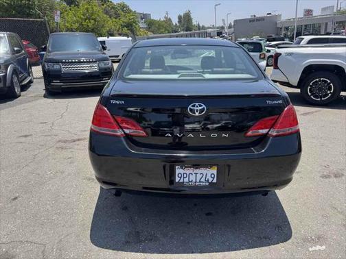 2005 Toyota Avalon XL