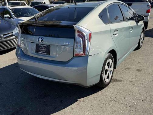2012 Toyota Prius Two