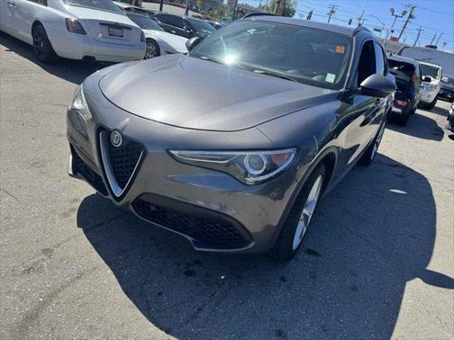 2019 Alfa Romeo Stelvio Ti Sport