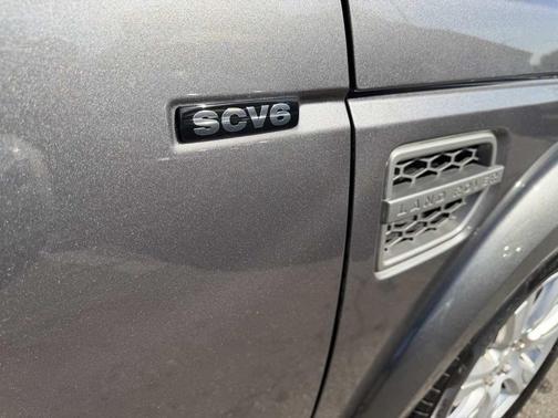 2015 Land Rover LR4 Base