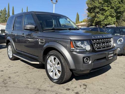 2015 Land Rover LR4 Base