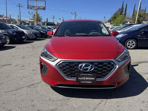 2022 Hyundai IONIQ Hybrid Blue