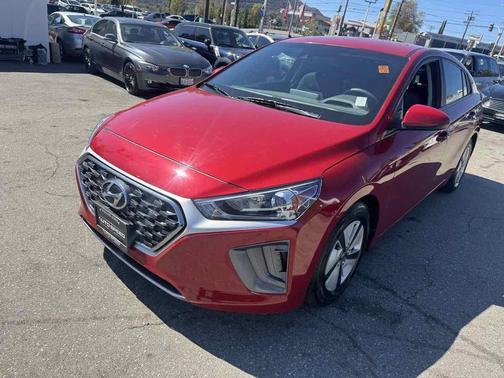 2022 Hyundai IONIQ Hybrid Blue