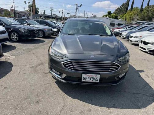 2018 Ford Fusion Hybrid SE