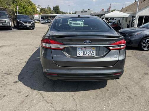 2018 Ford Fusion Hybrid SE
