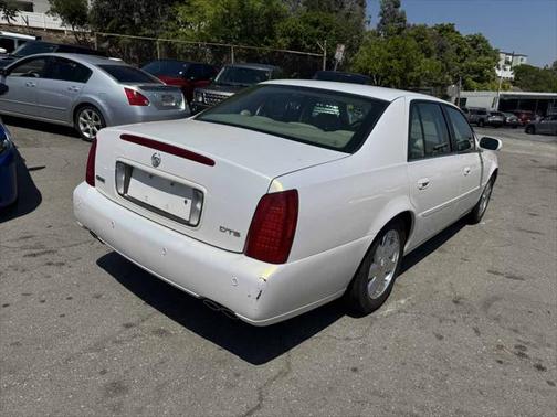 2004 Cadillac DeVille DTS