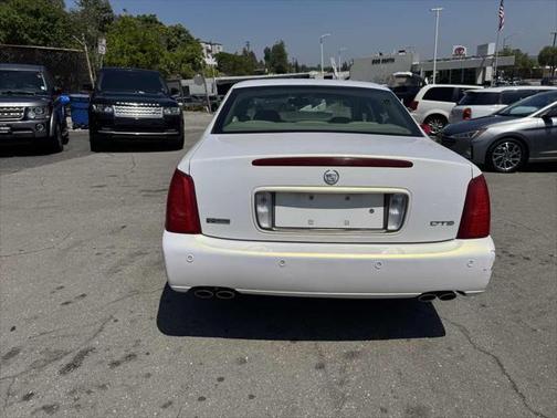 2004 Cadillac DeVille DTS