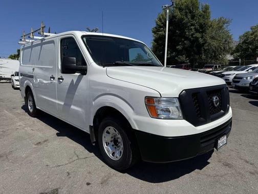 2017 Nissan NV Cargo NV2500 HD SV V6