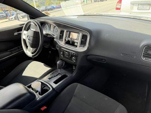 2014 Dodge Charger SE