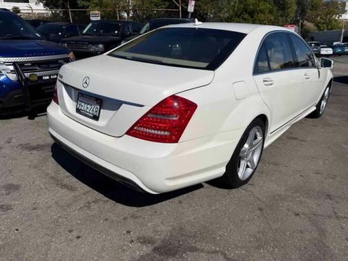 2011 Mercedes-Benz S-Class Sedan