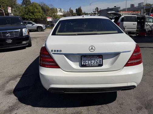 2011 Mercedes-Benz S-Class Sedan