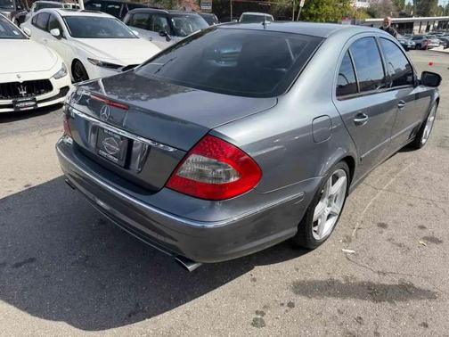 Gray 2009 Mercedes-Benz E-Class Luxury Sedan