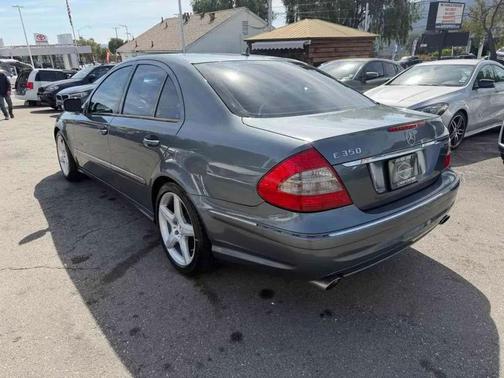 Gray 2009 Mercedes-Benz E-Class Luxury Sedan