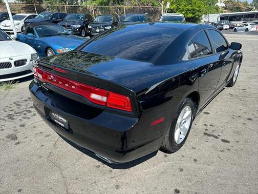 2012 Dodge Charger SE