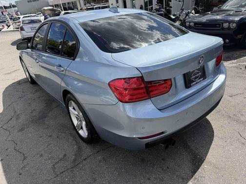 2012 BMW 328 328i