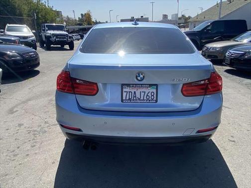 2012 BMW 328 328i