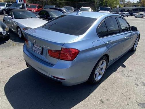 2012 BMW 328 328i