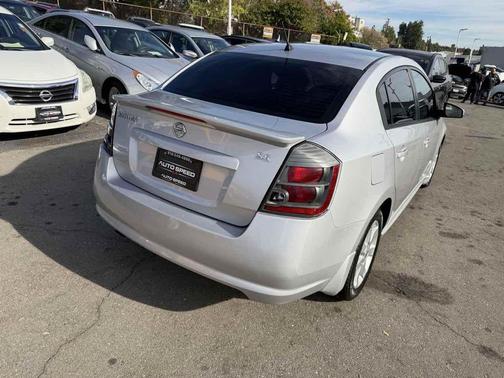 2012 Nissan Sentra 2.0 SR