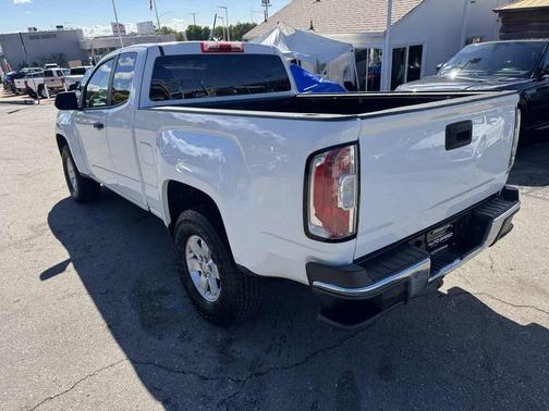 2018 GMC Canyon Base