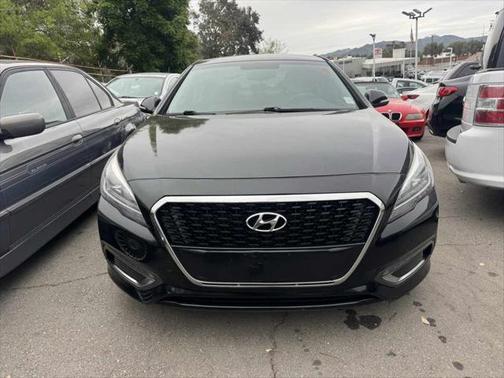 2016 Hyundai SONATA Hybrid SE