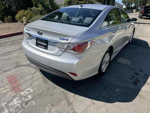 2015 Hyundai SONATA Hybrid Base