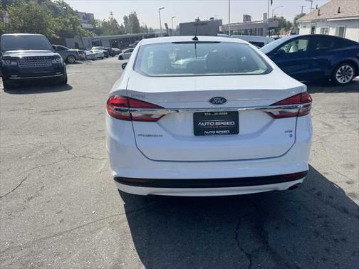 2017 Ford Fusion Hybrid SE