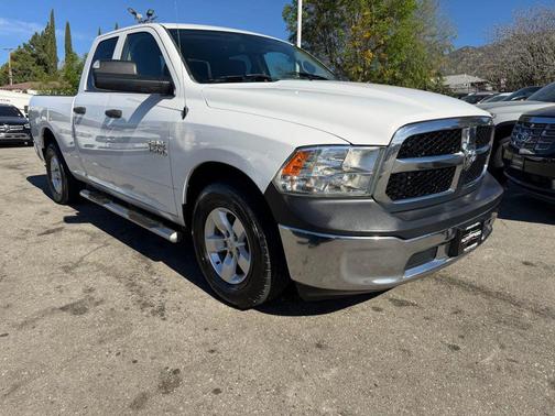 Bright White Clearcoat 2015 RAM 1500 Big Horn