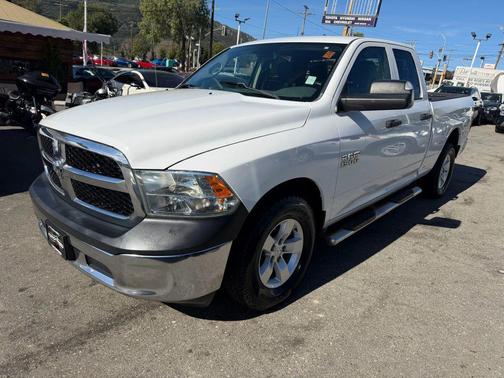 Bright White Clearcoat 2015 RAM 1500 Big Horn