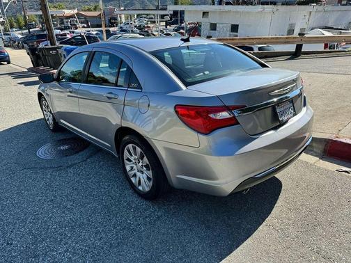 2013 Chrysler 200 LX
