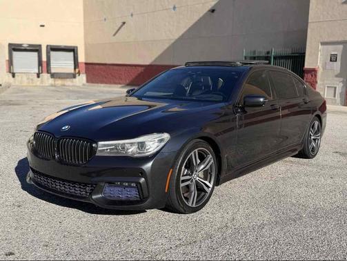 2017 BMW 740 740i