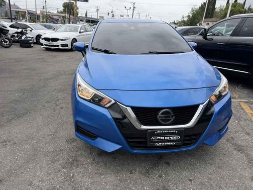 Electric Blue Metallic 2021 Nissan Versa 1.6 SV